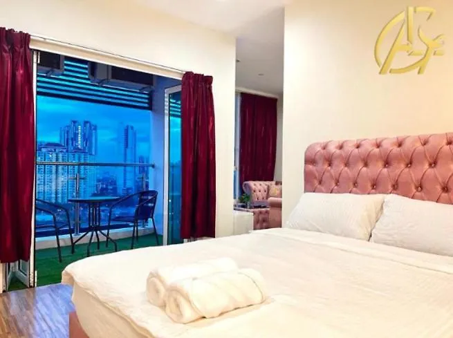 Honeymoon Suite By A Legacy Hotel - Klcc Lake View 吉隆坡 招待所