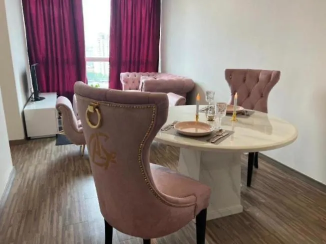 Honeymoon Suite By A Legacy Hotel - Klcc Lake View 吉隆坡