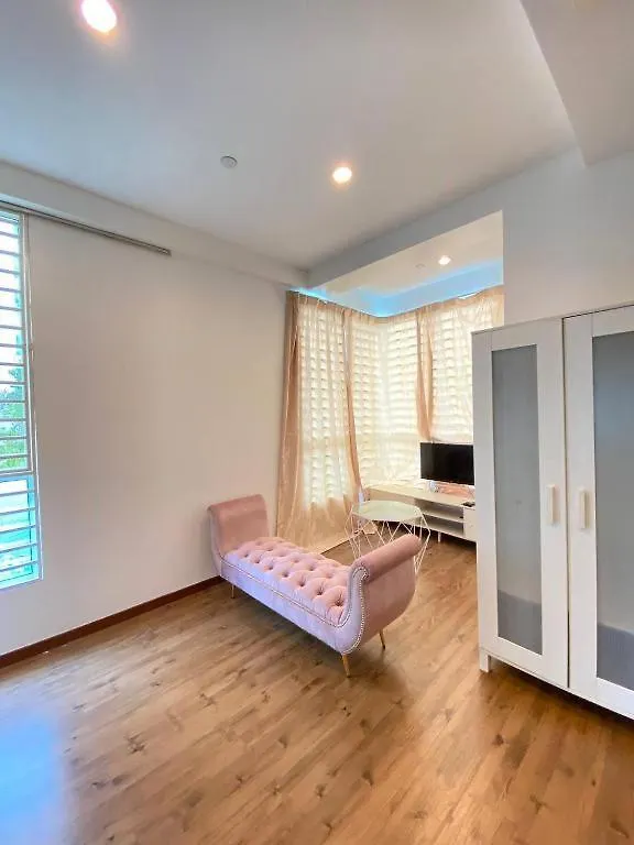 Honeymoon Suite By A Legacy Hotel - Klcc Lake View 吉隆坡