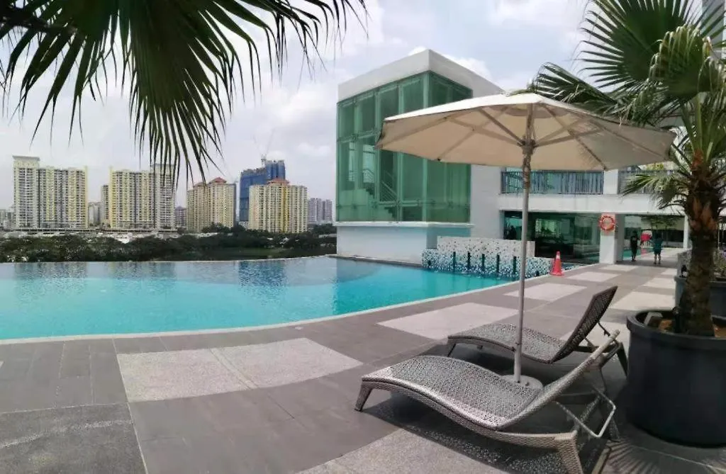 Honeymoon Suite By A Legacy Hotel - Klcc Lake View 吉隆坡 招待所