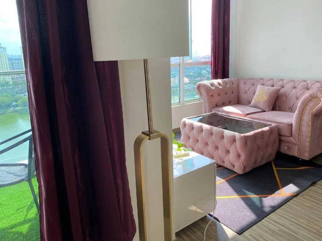 Honeymoon Suite By A Legacy Hotel - Klcc Lake View 吉隆坡