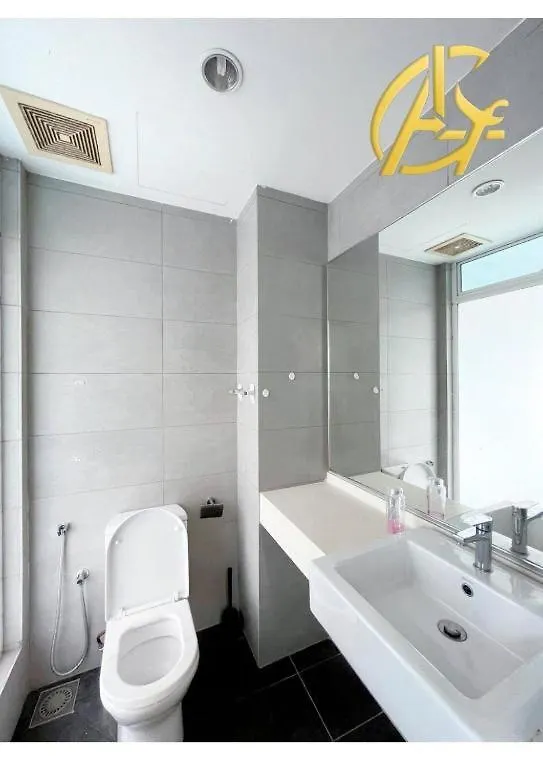 招待所 Honeymoon Suite By A Legacy Hotel - Klcc Lake View 吉隆坡 马来西亚